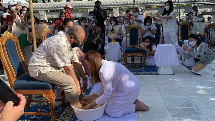หมอปลาย พรายกระซิบ บวชชี