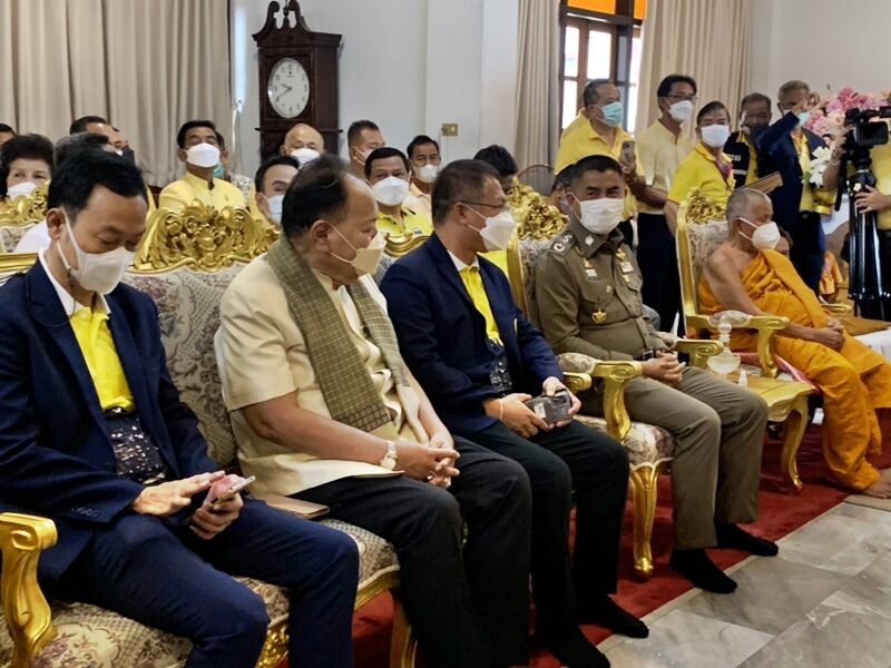รำลึก 3 ปี สิ้นรัฐบุรุษ พล.อ.เปรม ติณสูลานนท์ ด้าน บิ๊กโจ๊ก นำทีม สมาคมชาวปักษ์ใต้ ทำบุญ