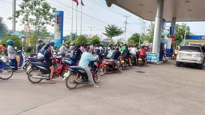 ลาววิกฤตน้ำมัน