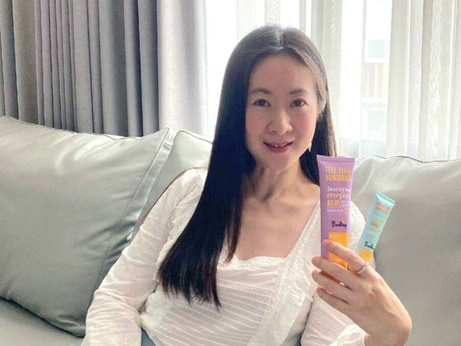ครีมกันแดดซันเรย์ สูตรเอเวอรีเดย์ วอเตอร์รี เอสเซนส์ ซันสกรีน เอสพีเอฟ50 พีเอ+++