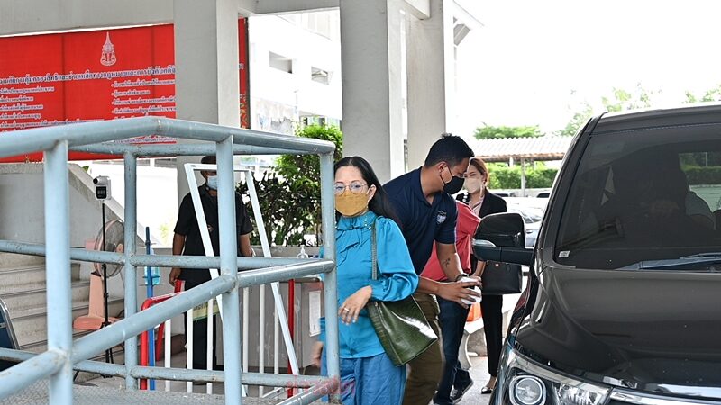 นางภนิดา ศิระยุทธโยธิน แม่ของ แตงโม นิดา
