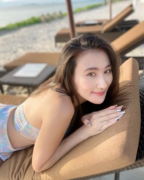 มีน พีรวิชญ์