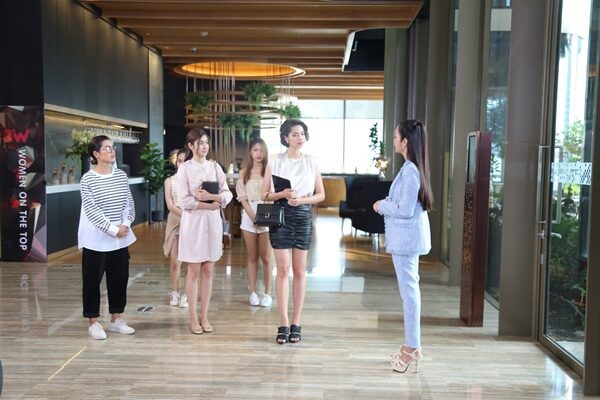ทอฟ้า