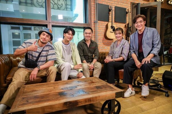 มีน พีรวิชญ์