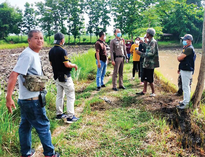 สดจากสนามข่าว - ย้อนนาทีพ่อเฒ่าจอบโหด ทุบหัวญาติตายคาคันนา ฉุนแอบไขน้ำท่วมต้นกล้า