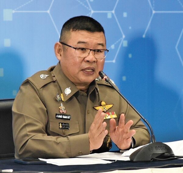 สดจากสนามข่าว - ตามตร.ทลายแก๊งคอล ประสานตำรวจกัมพูชา ค้นกาสิโนจับ21คนไทย