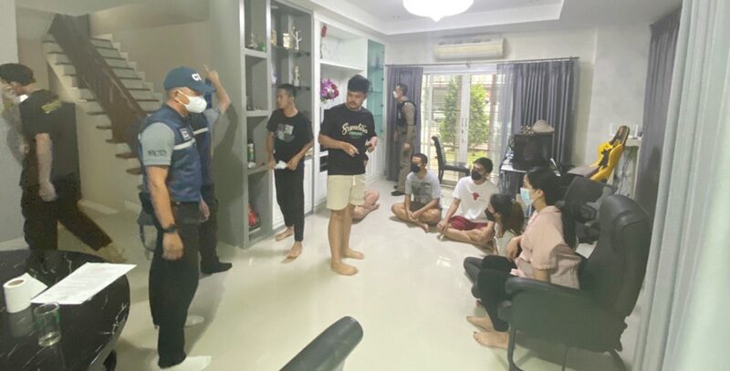 สดจากสนามข่าว - เปิดเบื้องลึกปอศ.ลุย5จว. ล้างบาง-เงินกู้ออนไลน์ ขูดดอกซ้ำเติมเอสเอ็มอี