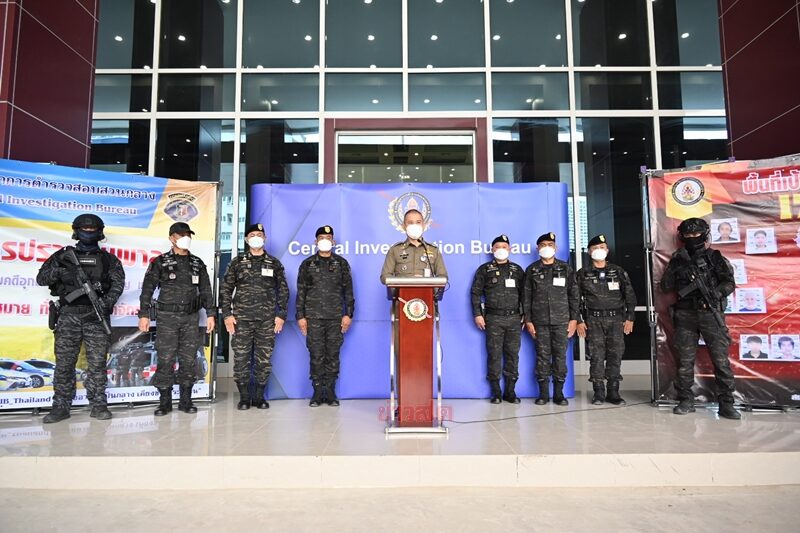 คอมมานโด แถลงผลปฏิบัติการ "ปราบคนพาล" จับผู้ต้องหาคดีอุกฉกรรจ์ 17 ราย
