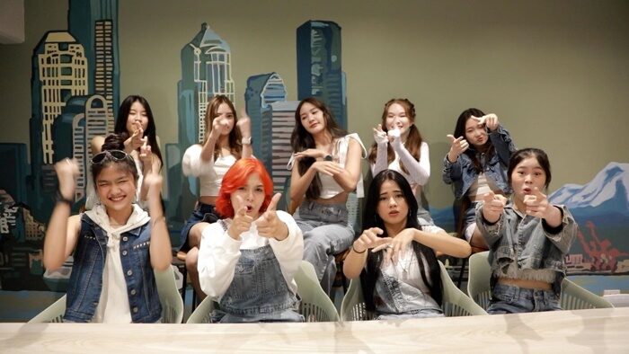 สาวหล่อ
