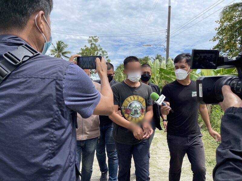 จับแล้ว พลทหาร ฟัน เจ้าหน้าที่ศาล เสียชีวิตคาถนน เปิดปมแค้น ปลุกปล้ำแม่หลายครั้ง