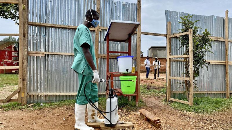 พบผู้ป่วยต้องสงสัยติด “อีโบลา” ไม่ถึง 3 เดือนหลังเพิ่งประกาศไร้เชื้อ