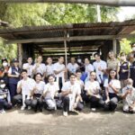 กิจกรรมเก็บตัว สร้างรอยยิ้มชาวลพบุรี เลี้ยงอาหารเด็กๆ มอบถุงยังชีพชุมชน