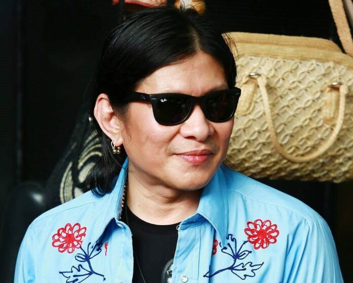 อ.ไข่ คอนเฟิร์ม