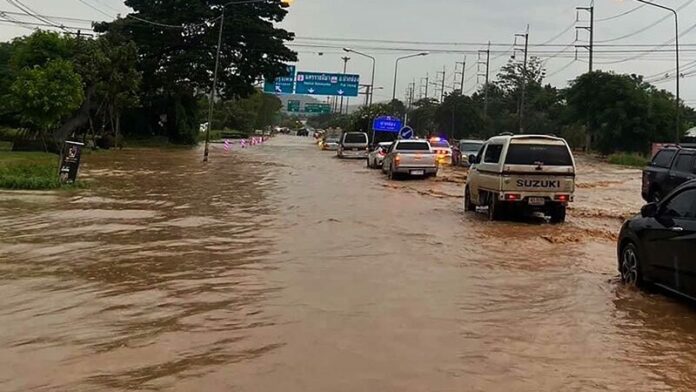 ฝนหนัก