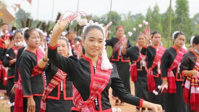 ฟ้อน