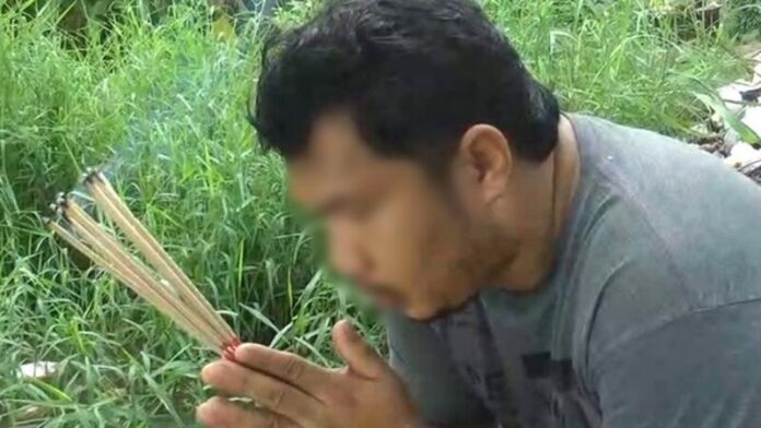 จุดธูป