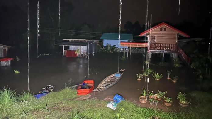 ฝนหนัก