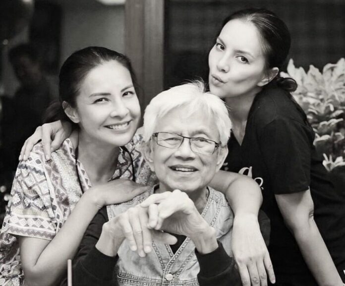 ติ๊นา คริสติน่า เศร้า!