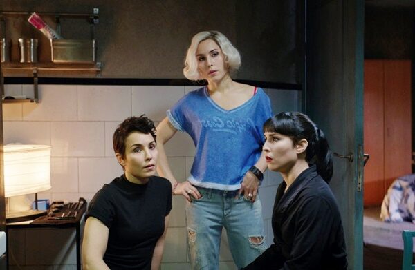 อัญชัน