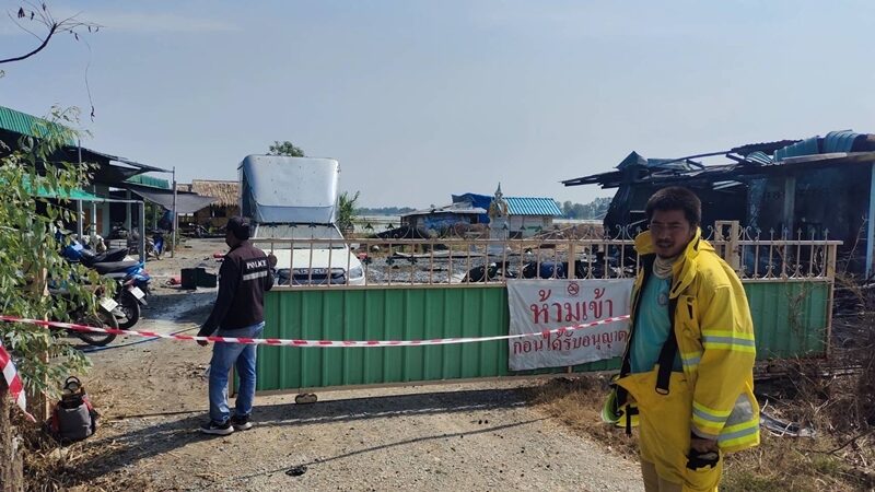 วิ่งหนีตายโกลาหล โรงงานพลุระเบิด เมืองสุพรรณบุรี สลด เสียชีวิต 1 ราย มีผู้ได้รับบาดเจ็บอีก 3 ราย
