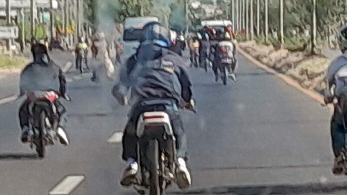 น้ำ