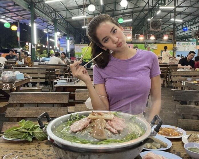 อาเล็ก หลุดโป๊ะ