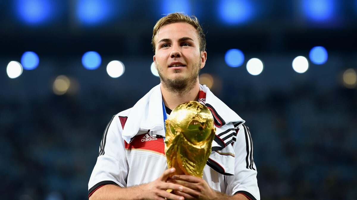 รอยส์หลุดโผ – เกิตเซคัมแบ๊กทีมชาติเยอรมนีชุดลุย ฟุตบอลโลก 2022