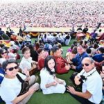 ททท. และจังหวัดสุรินทร์ ประกาศความสำเร็จลงบน Guinness World Record  พับตุ๊กตาช้างด้วยผ้าพื้นเมืองสุรินทร์จำนวนมากที่สุดในโลก!