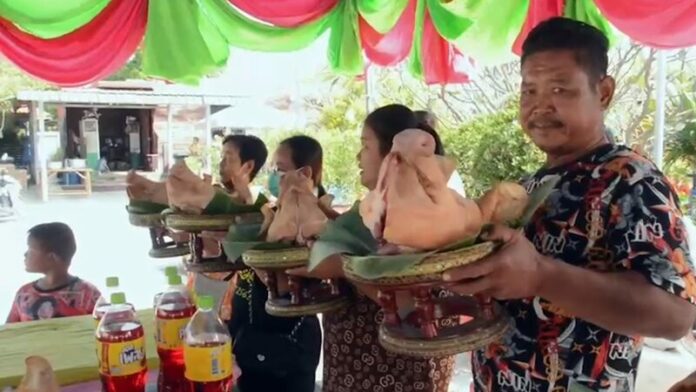 แห่แก้บน