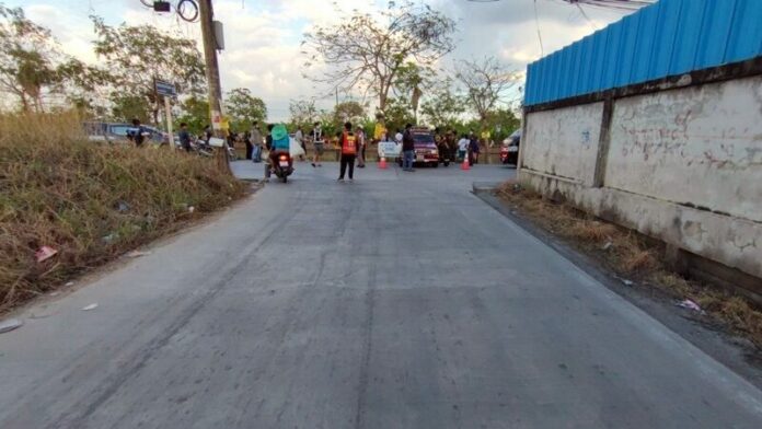 ทางแยก