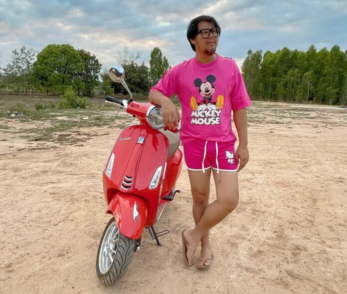 เพชร สหรัตน์ ประกาศลาวงการบันเทิง