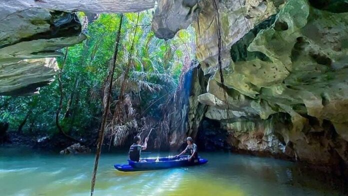เรือ