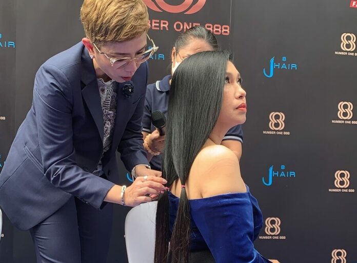 เอ้ ชุติมา ยอมหั่นผม