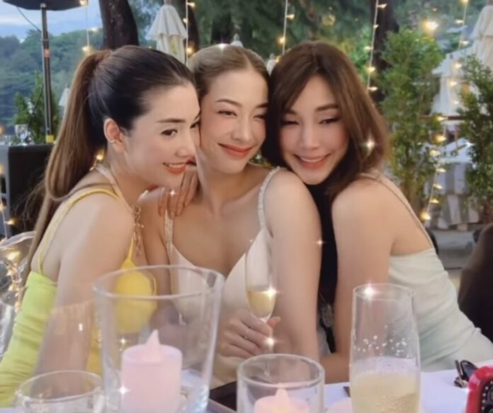 โมเมนต์สุดพิเศษ