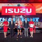 อีซูซุแสดงความยินดีกับ 3 นักมวยไทยครองถ้วยพระราชทาน ในศึก THAI FIGHT 2022    รอบชิงชนะเลิศ