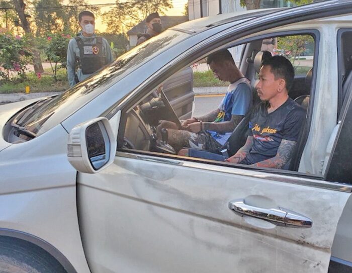 สดจากสนามข่าว - ตร.ขอนแก่นล่าข้ามปท. จับยกแก๊งฆ่าเสี่ยมือถือ มือปืนวัย18เผ่นซุกลาว
