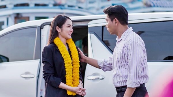 ชรัส เฟื่องอารมย์
