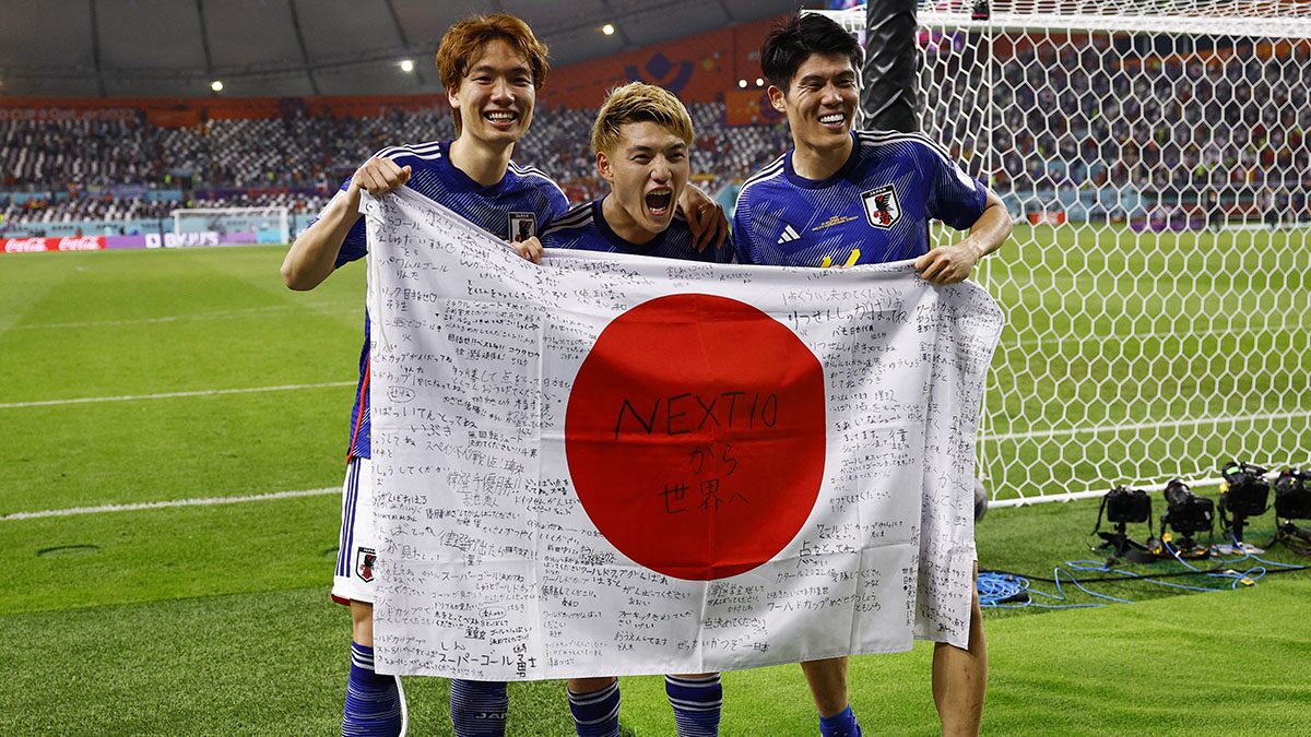 ภาพชุด : ฟุตบอลโลก 2022 ญี่ปุ่น เชือดสเปน 2-1 คว้าแชมป์กลุ่ม