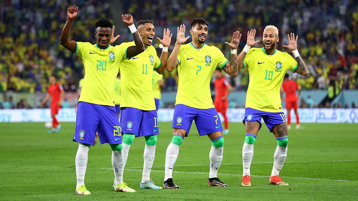 ภาพชุด : ฟุตบอลโลก 2022 "แซมบา"บราซิล ทุบเกาหลีใต้ยับ 4-1