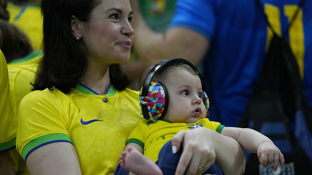 ภาพชุด : ฟุตบอลโลก 2022 แคเมอรูน โขกสยบบราซิล 1-0 ก่อนกลับบ้าน