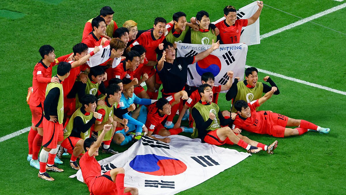 ภาพชุด : ฟุตบอลโลก 2022 เกาหลีใต้ พลังโสมแซงโปรตุเกส 2-1
