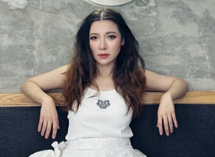 ต้นหอม หมดสัญญาพรีเซ็นเตอร์