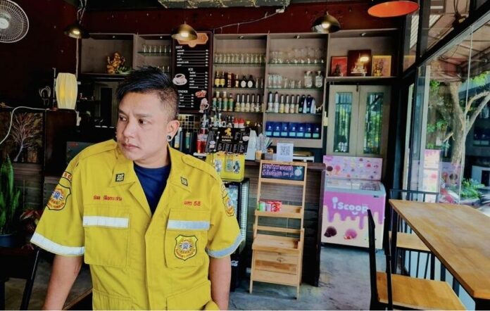 จั๊กกะบุ๋ม โฆษกพรรคทางเลือกใหม่