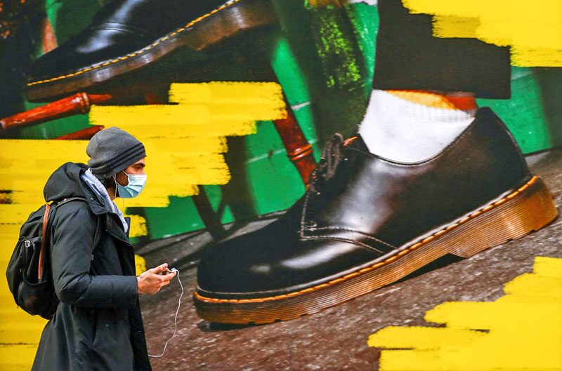 Spain suspends mandatory 'wearing of masks' in public transport as