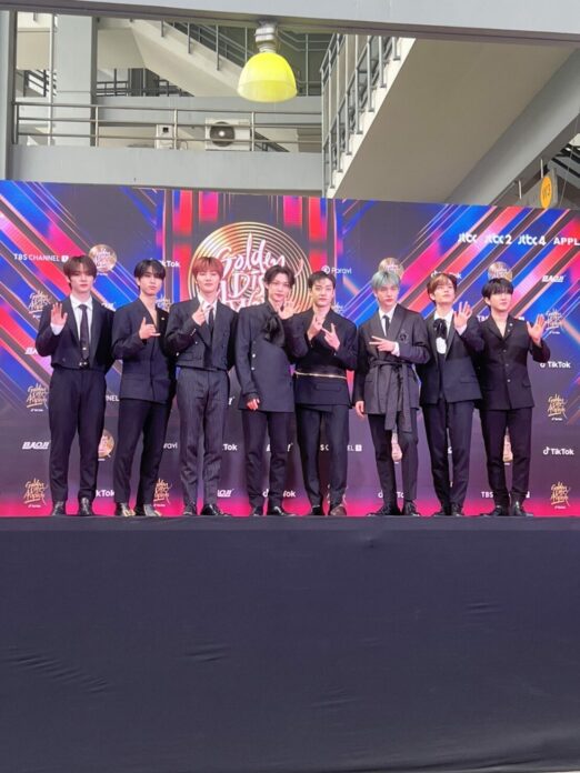 StrayKids