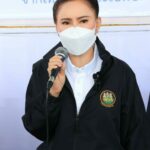 รมว.“สุชาติ” ส่ง ที่ปรึกษาฯ “ธิวัลรัตน์” มอบเงินกรณีเสียชีวิต เหตุเรือบรรทุกน้ำมันระเบิด