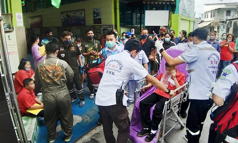 ป่วยอาหารเป็นพิษ