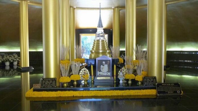 พระเกจิ หลวงพ่อ
