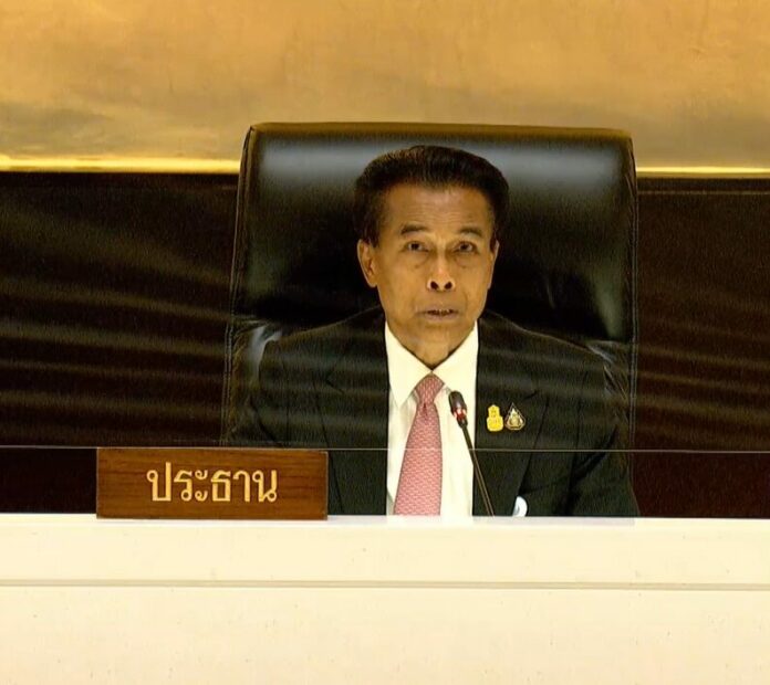 นายศุภชัย โพธิ์สุ รองประธานสภาฯ คนที่ 2 ทำหน้าที่ประธานการประชุม