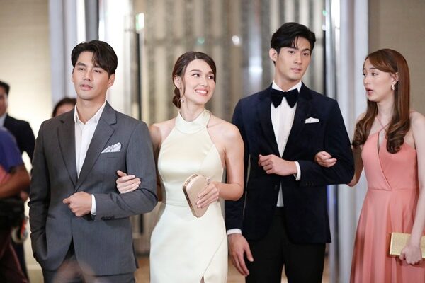 คุณหญิงสว่าง